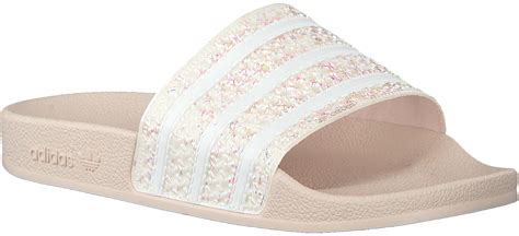 adidas adilette slippers dames roze|Amazon.com .